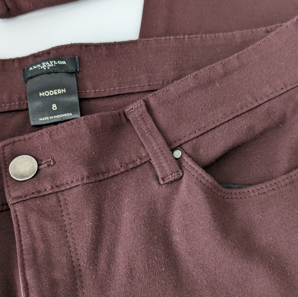 Ann Taylor Modern Fit Seasonless Stretch Trouser Pant Maroon size 8 - Picture 9 of 9
